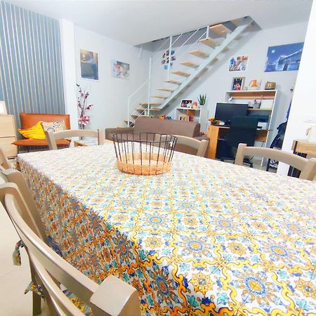 U Futtinu House Leilighet CTA Eksteriør bilde